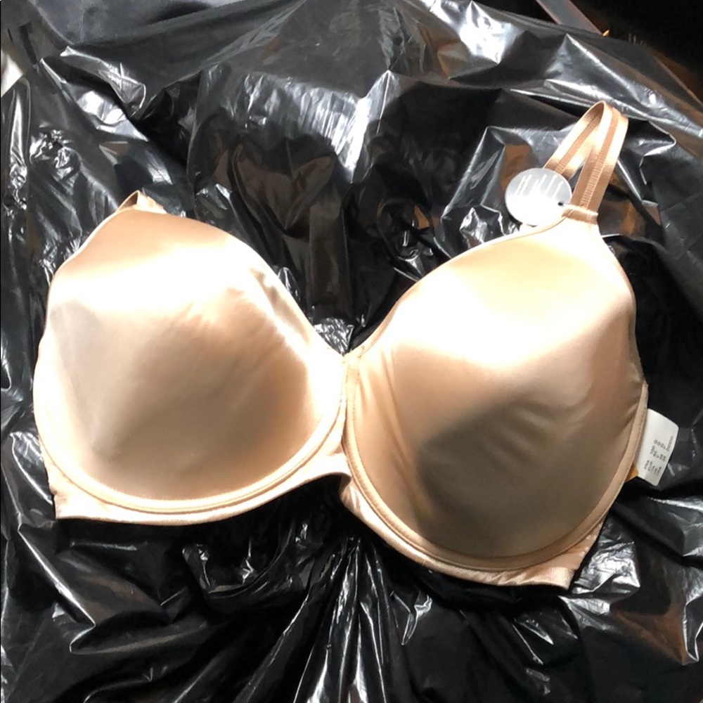 Chantelle bra